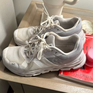 On cloud, used. Size 6.5